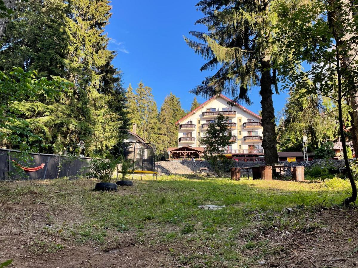Carpatic Hotel Predeal Exterior photo