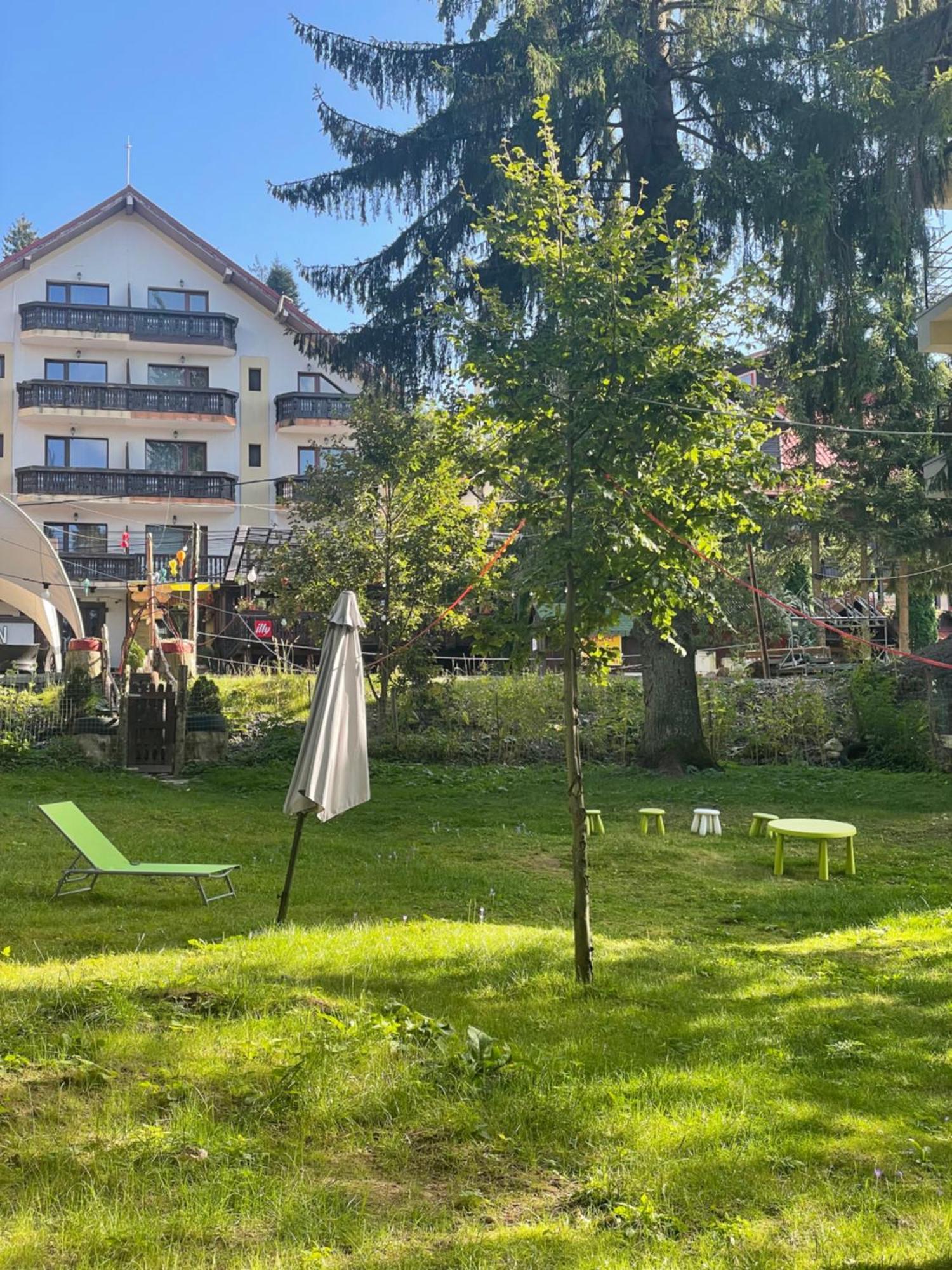 Carpatic Hotel Predeal Exterior photo